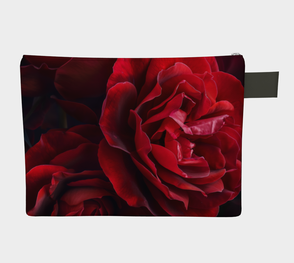 Red Rose Zipper Carry-all