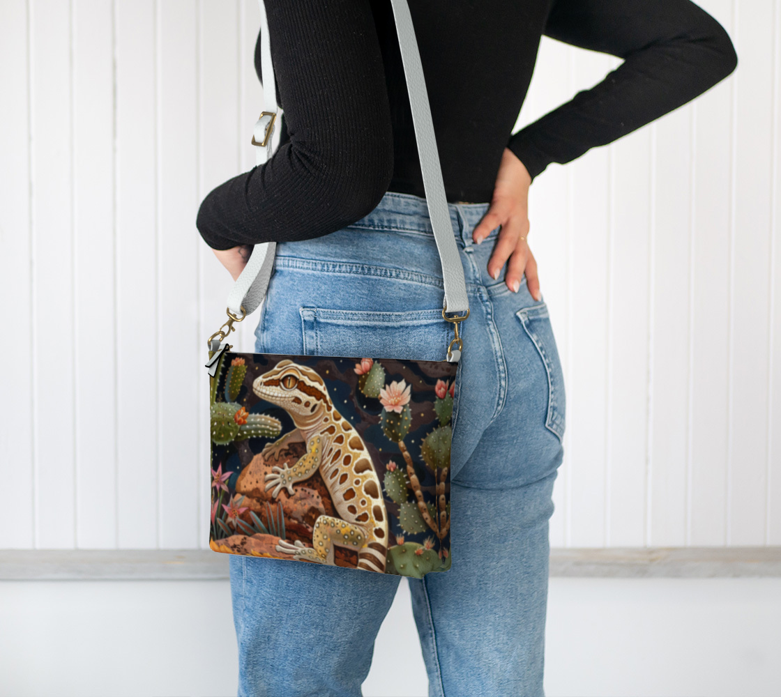 Gecko #2 V. Leather Crossbody